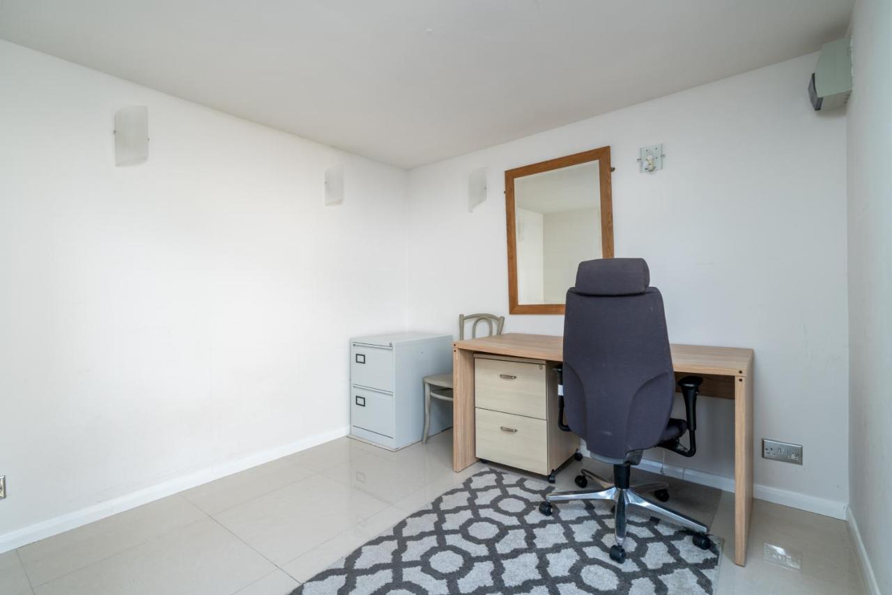 Апартаменты Gorgeous Flat With Garden In Battersea Лондон Экстерьер фото
